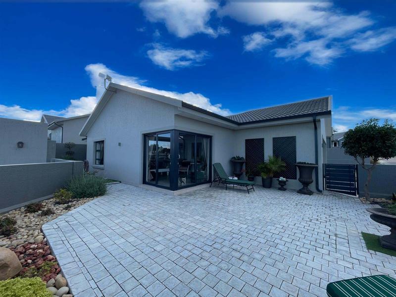 2 Bedroom Property for Sale in Tergniet Western Cape